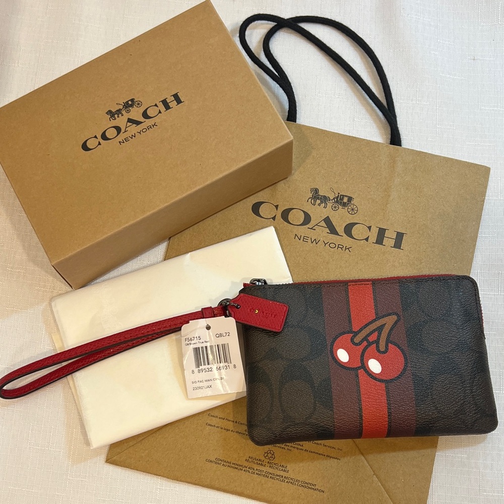 Coach Pac-Man PACMAN Signature Cherries Cherry Corner Zip Wristlet Wallet NWT - Picture 2 of 8
